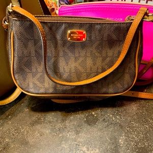Michael Kors cross body